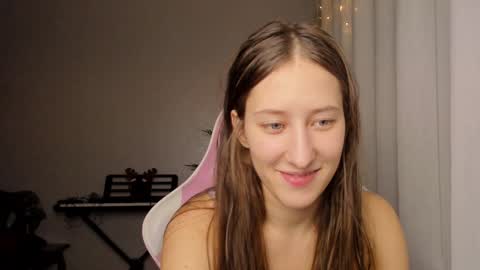 Snapshot of adellqueen chatting on 23, 12, 2024 Adell online show from 23, 12, 2024