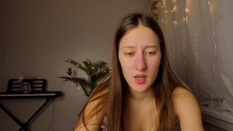 Snapshot of adellqueen chatting on 2, 2, 2025 Adell online show from 2, 2, 2025