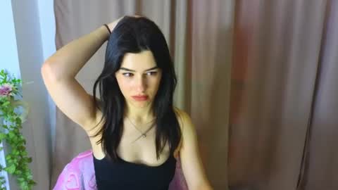 Adellyy online show from 22, 6, 2026