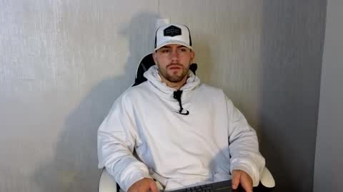 Ades online show from 24, 9, 2025