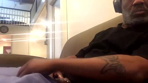 Snapshot of adick_ting chatting on 8, 12, 2024 adick_ting online show from 8, 12, 2024