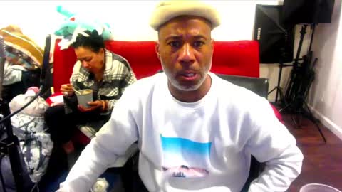 Snapshot of adick_ting chatting on 29, 12, 2024 adick_ting online show from 29, 12, 2024