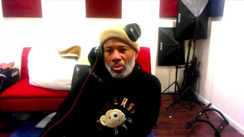 Snapshot of adick_ting chatting on 7, 1, 2025 adick_ting online show from 7, 1, 2025