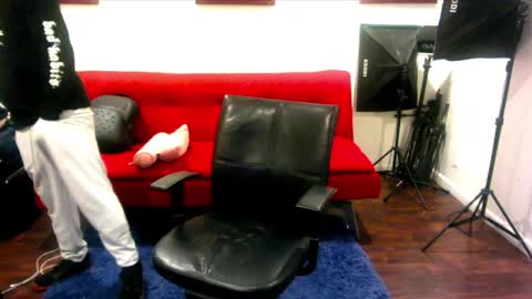 Snapshot of adick_ting chatting on 12, 1, 2025 adick_ting online show from 12, 1, 2025