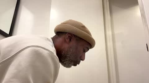 Snapshot of adick_ting chatting on 19, 1, 2025 adick_ting online show from 19, 1, 2025