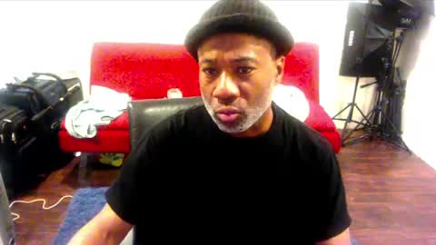 Snapshot of adick_ting chatting on 11, 3, 2025 adick_ting online show from 11, 3, 2025