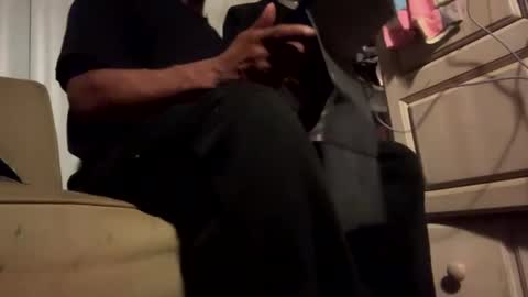 Snapshot of adick_ting chatting on 9, 9, 2025 adick_ting online show from 9, 9, 2025