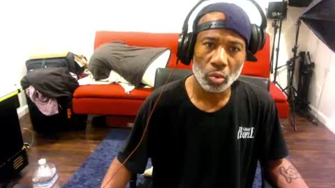 Snapshot of adick_ting chatting on 20, 9, 2025 adick_ting online show from 20, 9, 2025