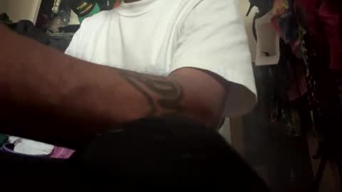 Snapshot of adick_ting chatting on 2, 10, 2025 adick_ting online show from 2, 10, 2025