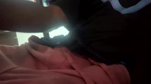 Snapshot of adick_ting chatting on 21, 10, 2025 adick_ting online show from 21, 10, 2025