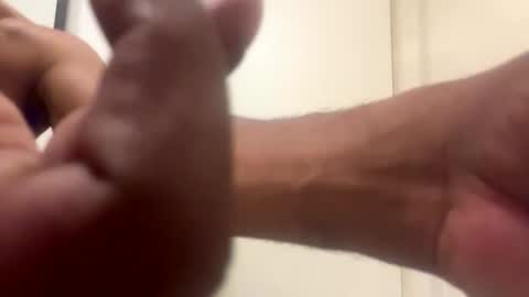 Snapshot of adick_ting chatting on 8, 11, 2025 adick_ting online show from 8, 11, 2025