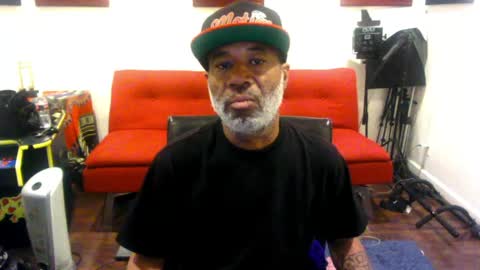 Snapshot of adick_ting chatting on 3, 5, 2026 adick_ting online show from 3, 5, 2026