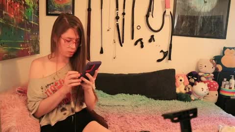 A Ditzy TGirl aka Lizzy online show from 23, 4, 2026