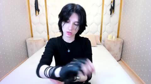 Snapshot of adonbev chatting on 21, 5, 2026 adonbev online show from 21, 5, 2026