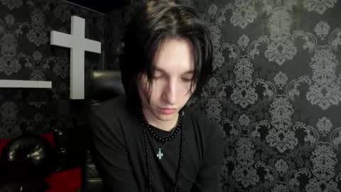 Snapshot of adonbev chatting on 24, 5, 2026 adonbev online show from 24, 5, 2026