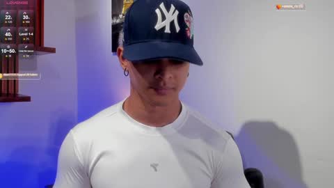 Adonis online show from 27, 1, 2025