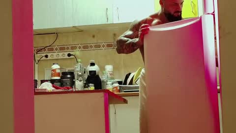 Adonis online show from 3, 2, 2025