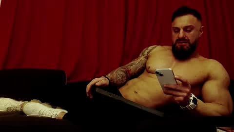 Snapshot of adonis_msc chatting on 17, 12, 2025 Adonis online show from 17, 12, 2025