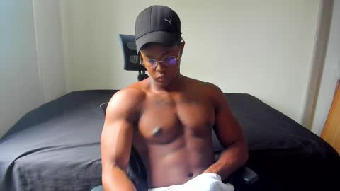 Adonis Knight  online show from 13, 2, 2025