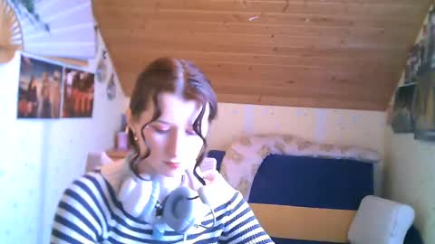 Snapshot of adorable_sparkle chatting on 13, 2, 2025 adorable_sparkle online show from 13, 2, 2025