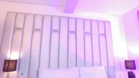 ANDREA PEREZ online show from 5, 3, 2026