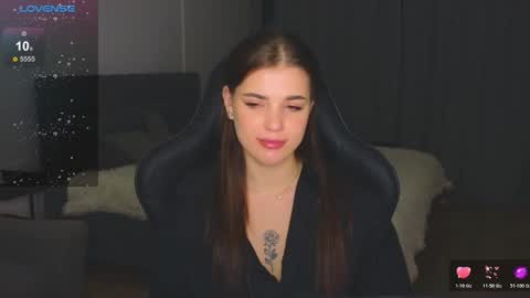 Snapshot of adri_dream chatting on 14, 11, 2025 Adriana online show from 14, 11, 2025