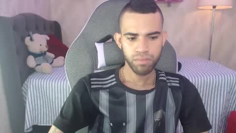 adri_sexboy online show from 2, 12, 2024