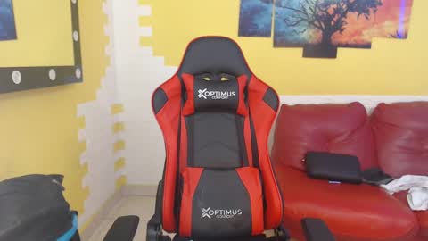 adri_sexboy online show from 3, 12, 2024