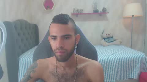 adri_sexboy online show from 31, 12, 2024