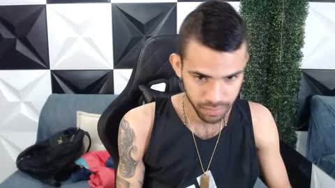 adri_sexboy online show from 14, 1, 2025