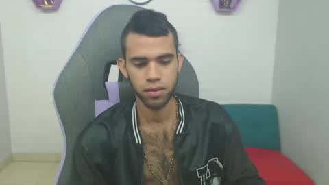 adri_sexboy online show from 18, 1, 2025