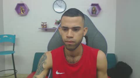 adri_sexboy online show from 22, 1, 2025