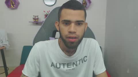 adri_sexboy online show from 7, 2, 2025