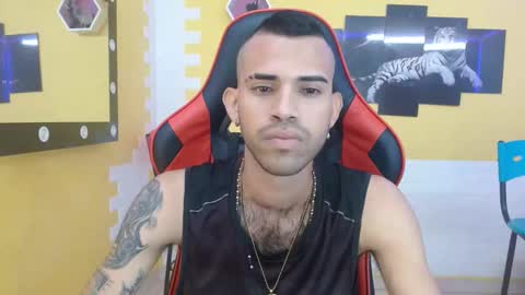 adri_sexboy online show from 20, 2, 2025