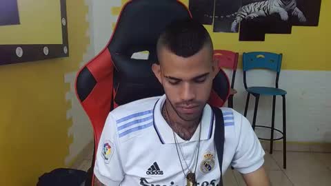 adri_sexboy online show from 22, 2, 2025