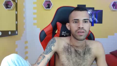 adri_sexboy online show from 24, 2, 2025
