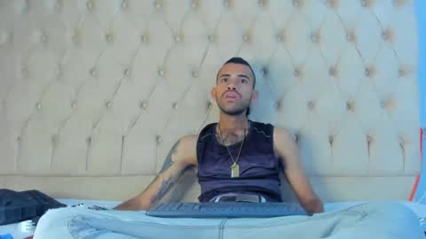 adri_sexboy online show from 26, 2, 2025