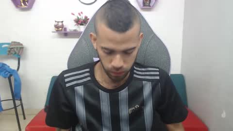 adri_sexboy online show from 4, 3, 2025