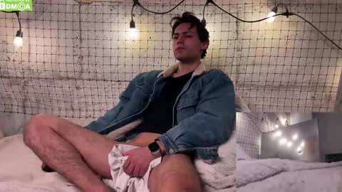 Adrian online show from 5, 3, 2026