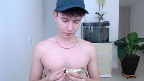 adrian morelli online show from 19, 12, 2024