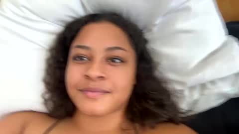 Princess Adri online show from 18, 2, 2025