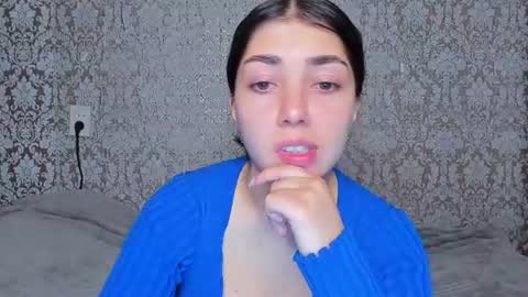 Adriana online show from 10, 7, 2026