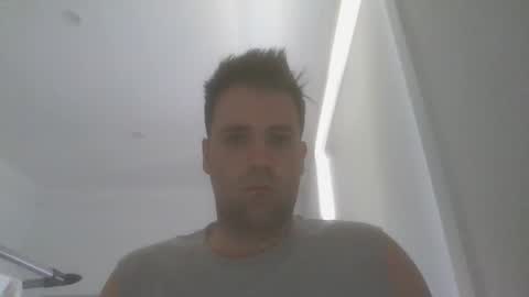 Snapshot of adrianchiodo chatting on 8, 10, 2025 adrianchiodo online show from 8, 10, 2025