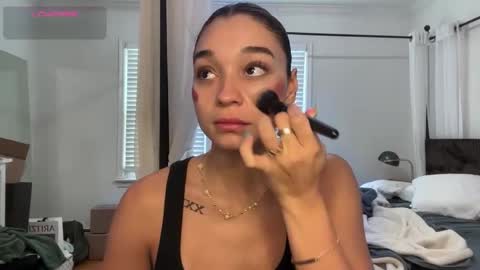 Adrianna  online show from 5, 3, 2026