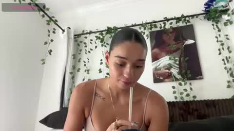 Adrianna  online show from 30, 6, 2026