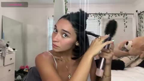 Adrianna  online show from 3, 7, 2026