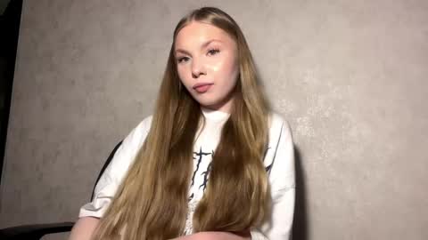 Snapshot of adriannemuldowney chatting on 4, 5, 2026 Caroline online show from 4, 5, 2026