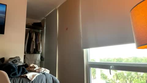 adriannn222 online show from 30, 11, 2025