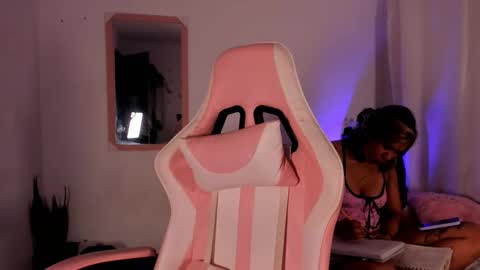 adrianny online show from 9, 11, 2025