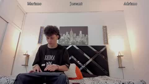 Adrian online show from 17, 10, 2025